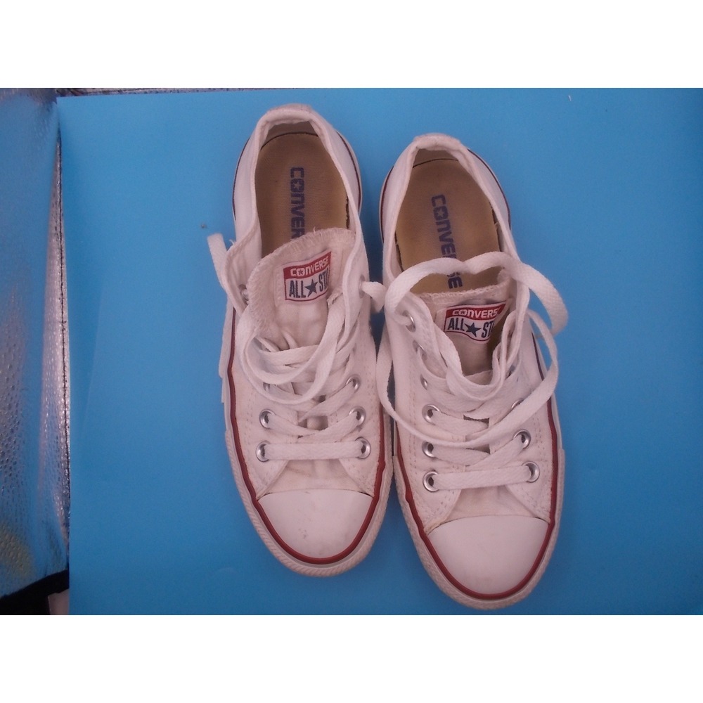 Converse Chuck Taylor All Star Low Top White Canvas Sneakers M5 W7 M7652